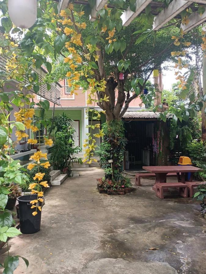 Adrian View Resort Koh Sichang Exterior foto