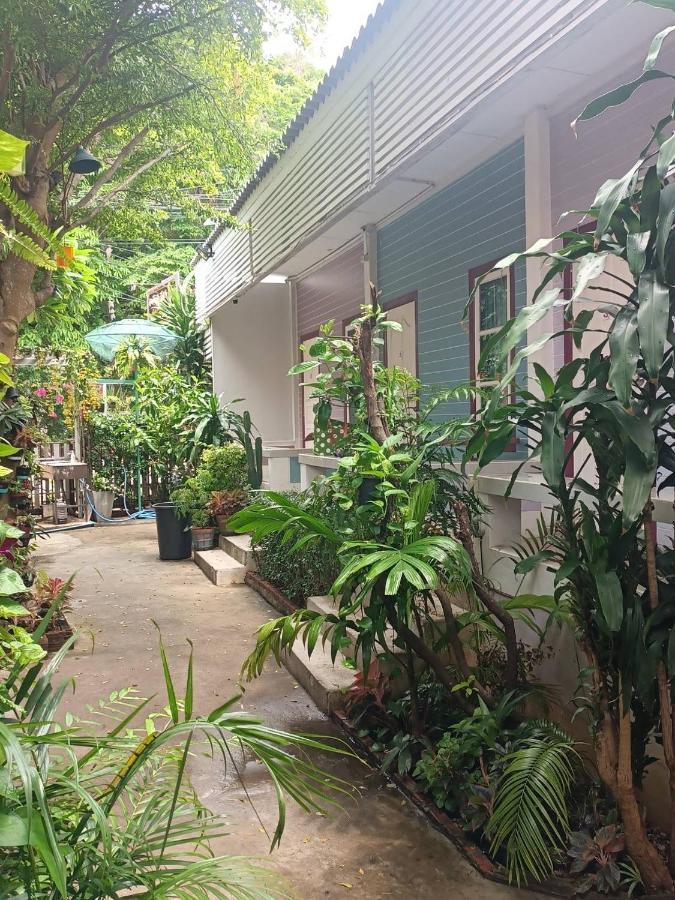 Adrian View Resort Koh Sichang Exterior foto